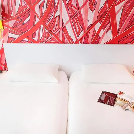 Ibis Styles Paris La Defense Hotel 3*