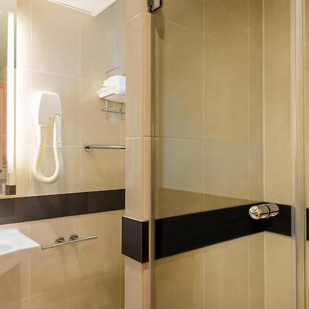 Ibis Styles Paris La Défense Hotel Courbevoie