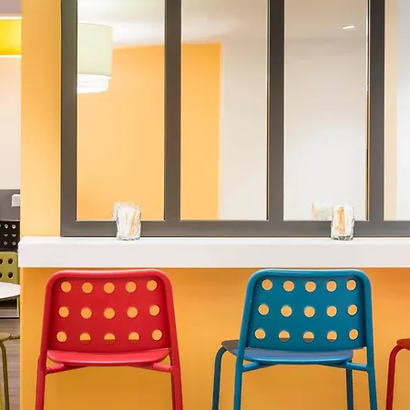 Ibis Styles Paris La Défense 3* Courbevoie