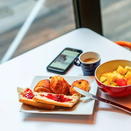 Hotel Ibis Styles Paris La Défense Courbevoie