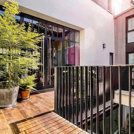 Ibis Styles Paris La Defense 3* Κουρμπεβουά