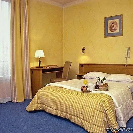 Hotel Ibis Styles Paris La Defense Courbevoie