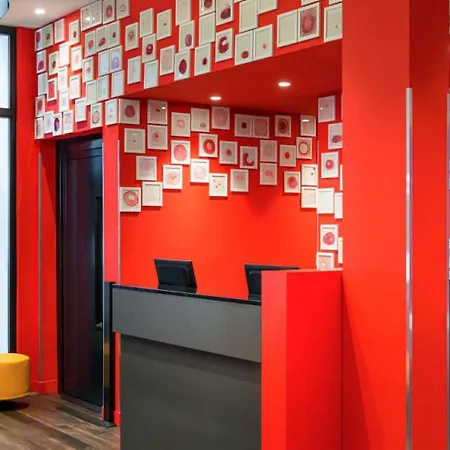 Ibis Styles Paris La Defense Hotel 3*