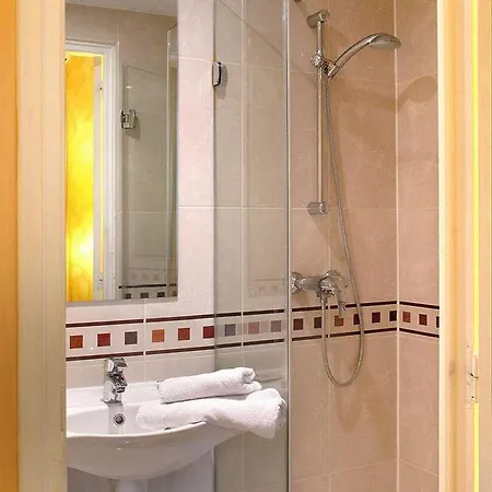 Hotel Ibis Styles Paris La Defense