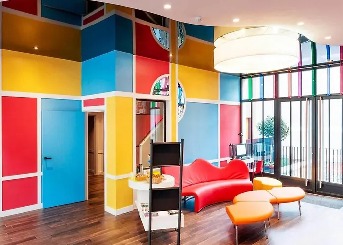 Ibis Styles Paris La Défense Hotel