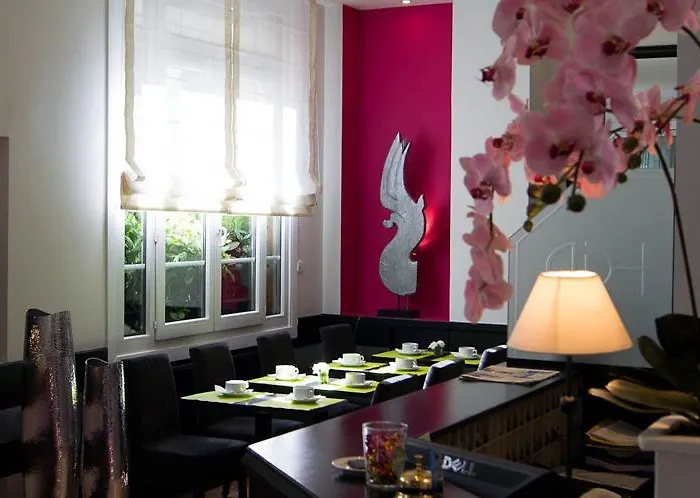 Ibis Styles Paris La Défense 3* Courbevoie