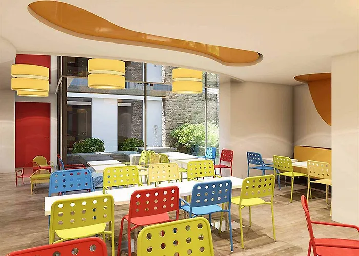 Ibis Styles Paris La Défense Hotel 3*